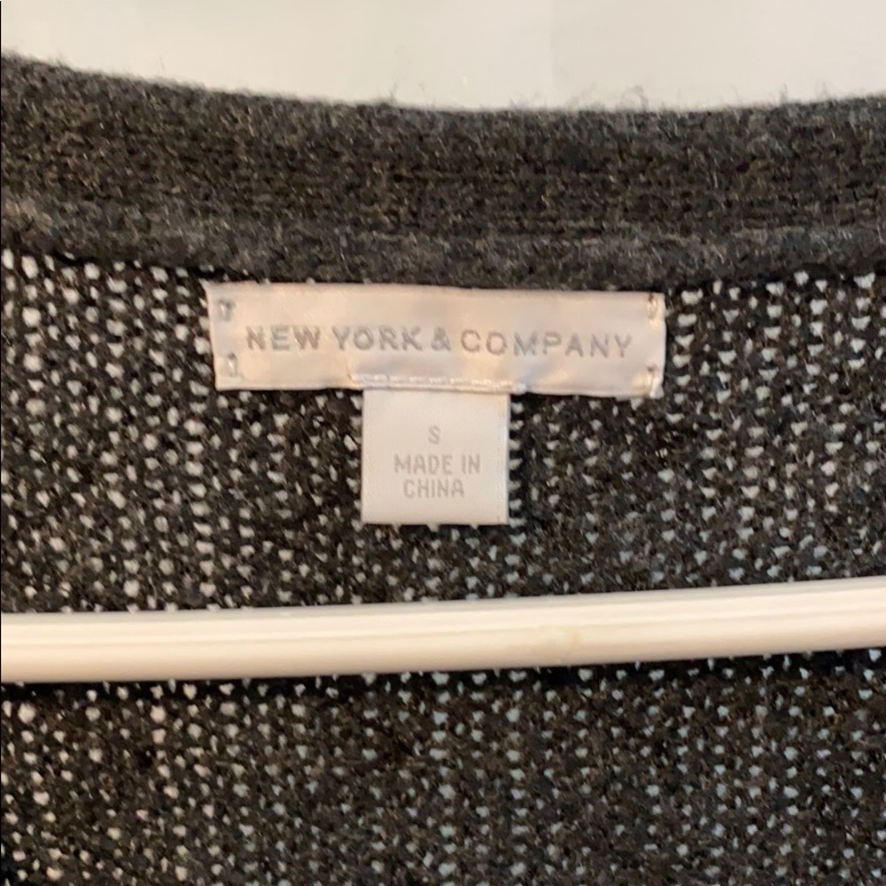 Sweater - Picture 4 of 5